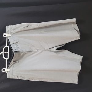 Billabong Crossfire Submersible Shorts for Men size 32 in Light Grey.